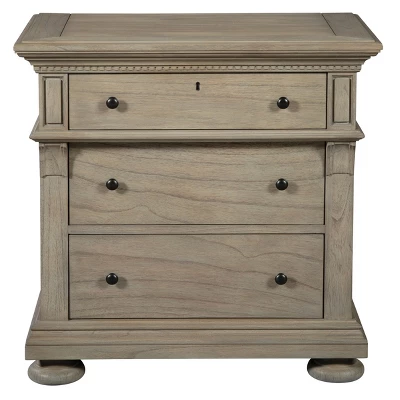 Hekman 25263 Three Drawer Night Stand 799 4 Hekman 25263 Three Drawer Night Stand 799 - Image 2