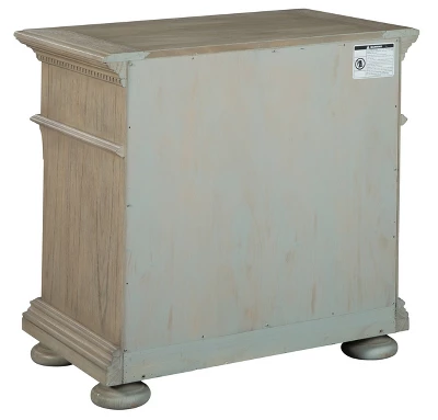 Hekman 25263 Three Drawer Night Stand 799 6 Hekman 25263 Three Drawer Night Stand 799 - Image 4