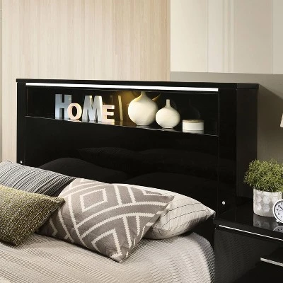 3pc Queen Shorehaven Bedroom Set With 2 Nightstands Black/Chrome - MiBasics 5 3pc Queen Shorehaven Bedroom Set With 2 Nightstands Black/Chrome - MiBasics - Image 3