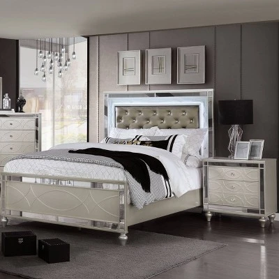 2pc Queen La Mesa Bedroom Set With Nightstand Silver - HOMES: Inside + Out 3 2pc Queen La Mesa Bedroom Set With Nightstand Silver - HOMES: Inside + Out